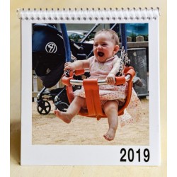 Calendario cuadrado sobremesa